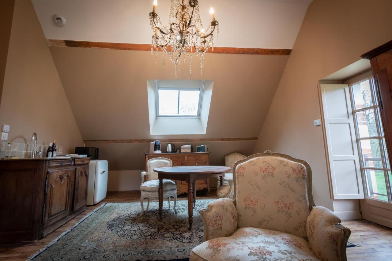 Domaine De Charnay - Charme Et Confort Dans Un Environnement D'Exception Vierzon Luaran gambar