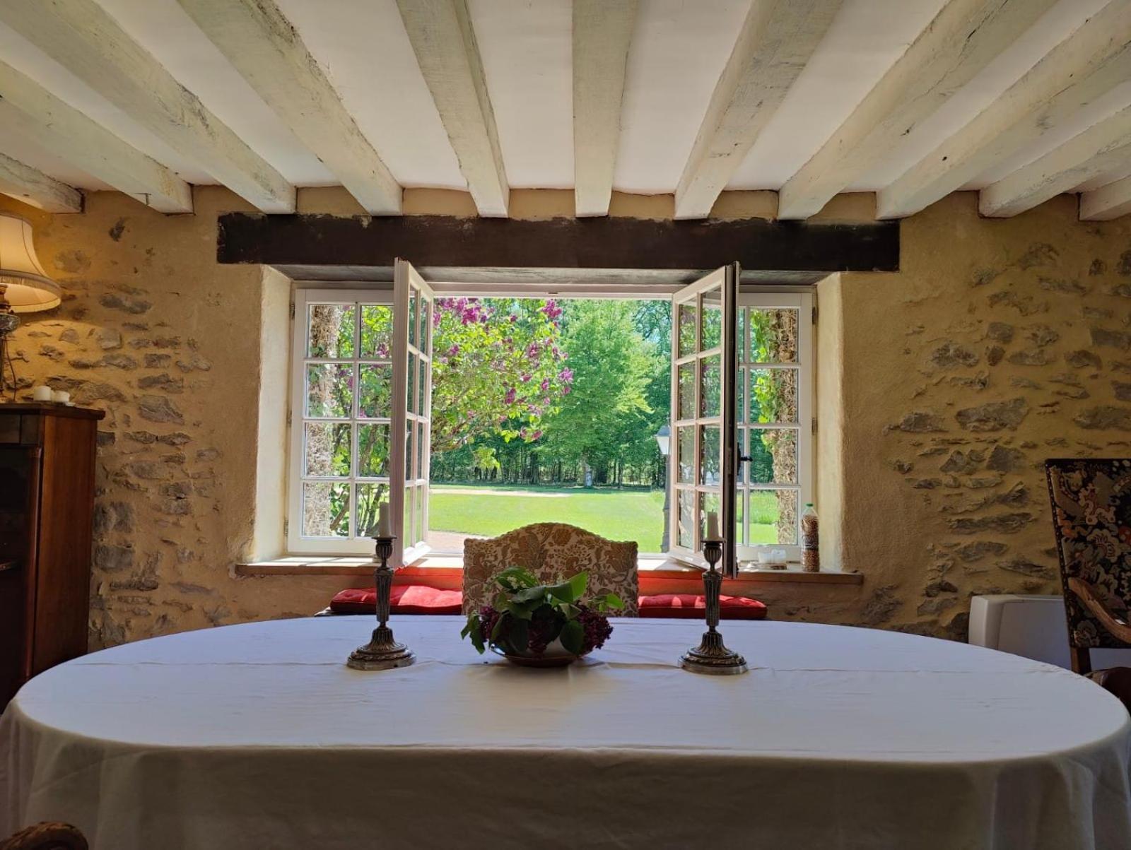 Domaine De Charnay - Charme Et Confort Dans Un Environnement D'Exception Vierzon Luaran gambar